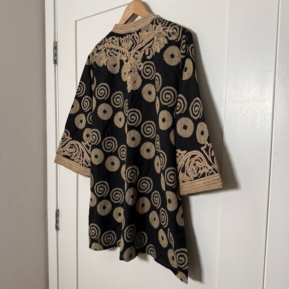 Soft Surroundings Top Tunic Womens Sz L Black Gold Embroidered V Neck Boho Fest - Picture 8 of 13